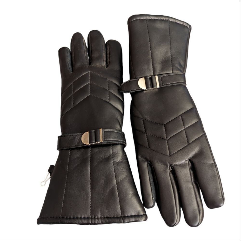 Vintage black &‎ faux fur lined gloves
